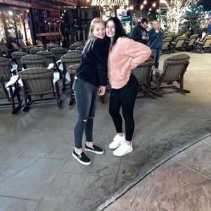 Meet your Posher, Sienna